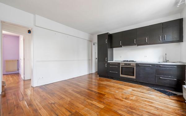Appartement à vendre    3 pièces • 57,60 m2 Paris 12