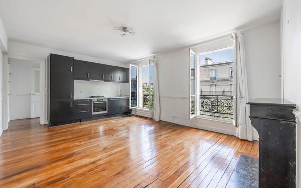 Appartement à vendre    3 pièces • 57,60 m2 Paris 12