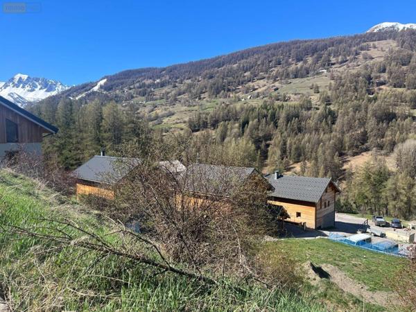 Terrain à Batir à vendre à Vars dans lesHautes-Alpes (05560), ref : 117012   
Saint Marcellin