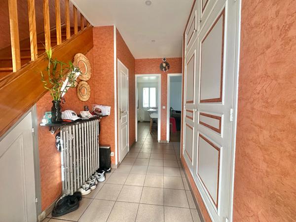 Maison à vendre à Sartrouville - 4 chambres, bon état