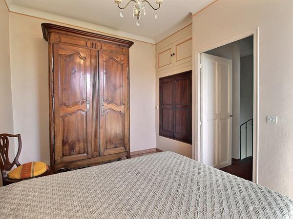 Maison Provençale à Vendre à Avignon - 4 Pièces, 80 m², Jardin et Garage