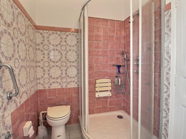 Maison Provençale à Vendre à Avignon - 4 Pièces, 80 m², Jardin et Garage
