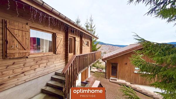 Chalet meublé à Gérardmer – Ensemble immobilier avec dépendance SPA – Vue lac et montagnes – Situation dominante, sans vis-à-vis – Au calme en impasse