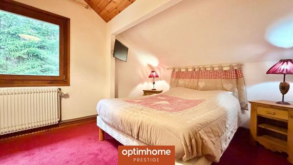 Chalet meublé à Gérardmer – Ensemble immobilier avec dépendance SPA – Vue lac et montagnes – Situation dominante, sans vis-à-vis – Au calme en impasse