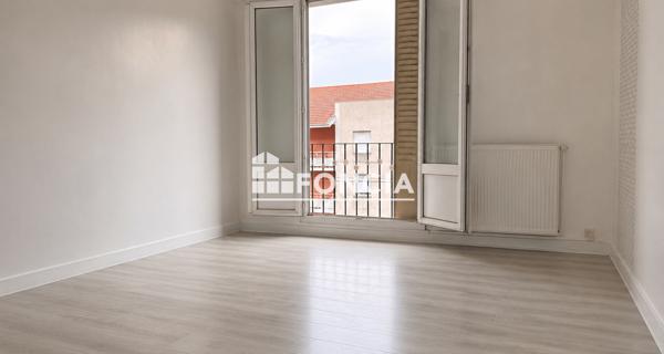 Location Appartement 3 pièces 51.86 m² - Fontaine 38600