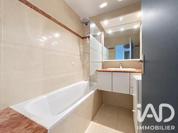 Appartement à vendre 4 pièces 85,65 m² Sainte-Foy-lès-Lyon