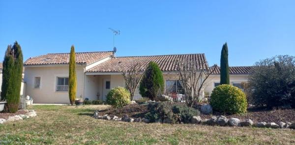 Maison 5 pièces de 166 m² à Saint-Paul-lès-Romans (26750)