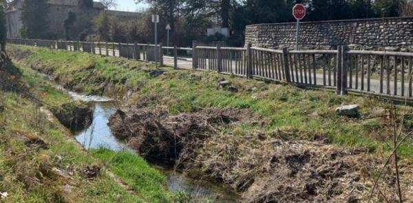 Maison 5 pièces de 166 m² à Saint-Paul-lès-Romans (26750)