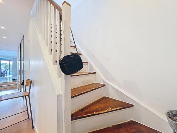 MAISON ANCIENNE 4 CHAMBRES  AVEC JARDIN