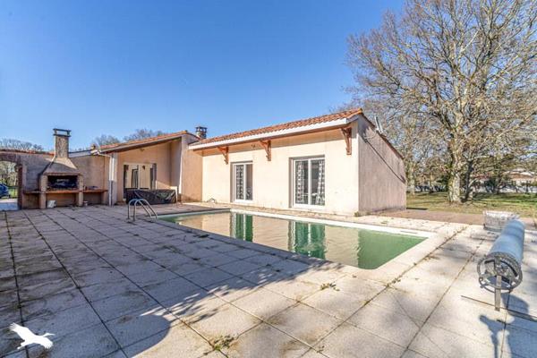 Maison à vendre |                                       Blanquefort |                                        5 pièces  |  121 m²