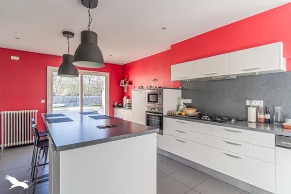 Maison à vendre |                                       Blanquefort |                                        5 pièces  |  121 m²