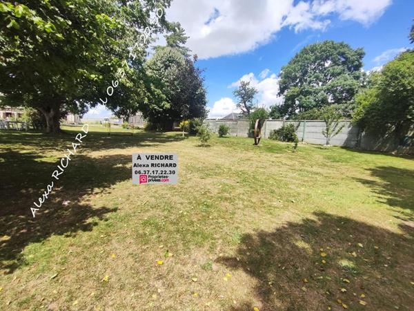 Maison  à vendre de 11 pièces 8 chambres  218 m2 avec piscine ensemble immobilier