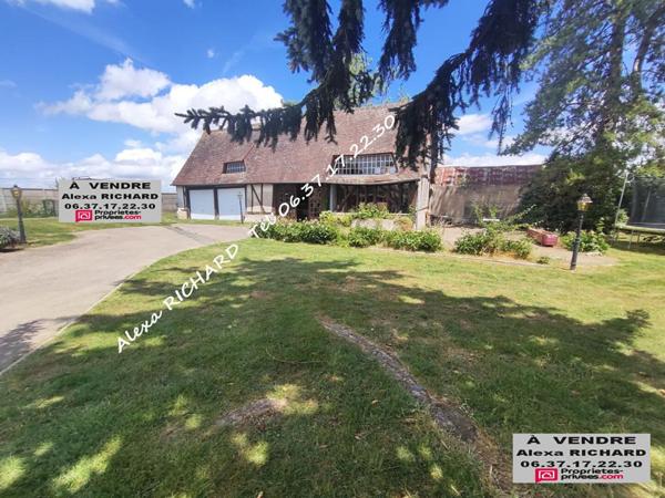 Maison  à vendre de 11 pièces 8 chambres  218 m2 avec piscine ensemble immobilier