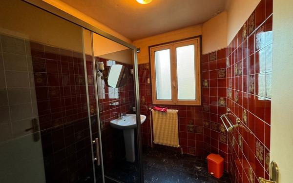 Maison à vendre    6 pièces • 121 m2 Conches-en-Ouche