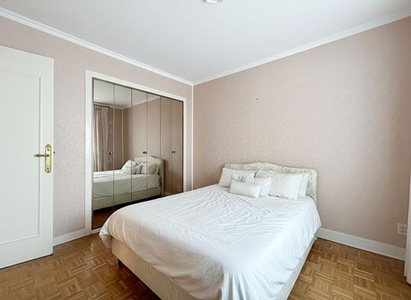 Appartement 4 pièces à vendre au 6ème étage en plein centre-ville de Melun