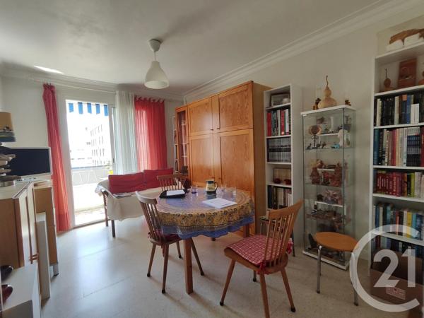 Appartement F2 à vendre  2 pièces - 45 m 2   CANNES  - 06