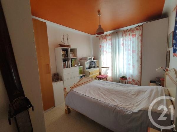 Appartement F2 à vendre  2 pièces - 45 m 2   CANNES  - 06