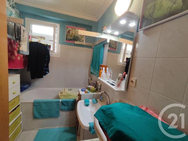 Appartement F2 à vendre  2 pièces - 45 m 2   CANNES  - 06