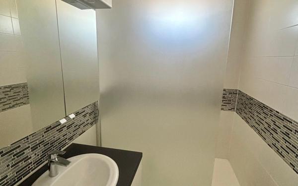 Appartement à vendre    3 pièces • 64,96 m2 Saint-Maur-des-Fossés