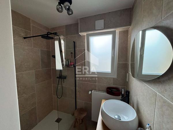 Appartement T3 - SISTERON - 900€ Charges comprises (Charges de copropriété dont chauffage et TOM)