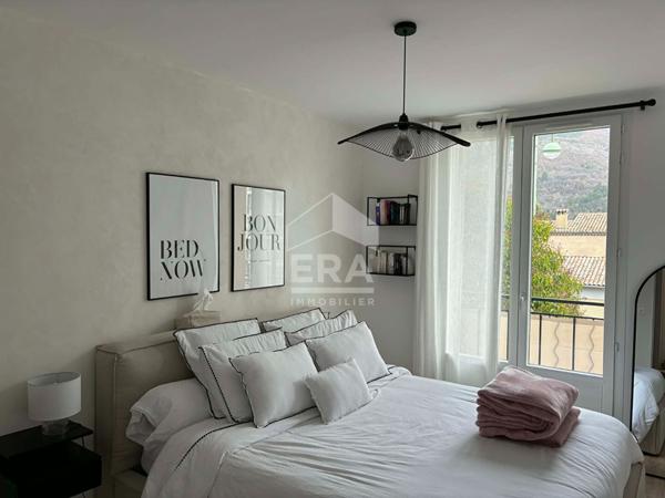 Appartement T3 - SISTERON - 900€ Charges comprises (Charges de copropriété dont chauffage et TOM)