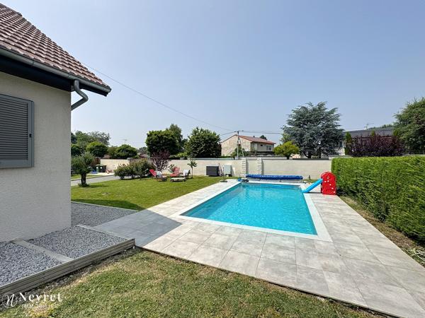 Veauche, idéalement placée maison 160m² implantée sur 1000m² de terrain.