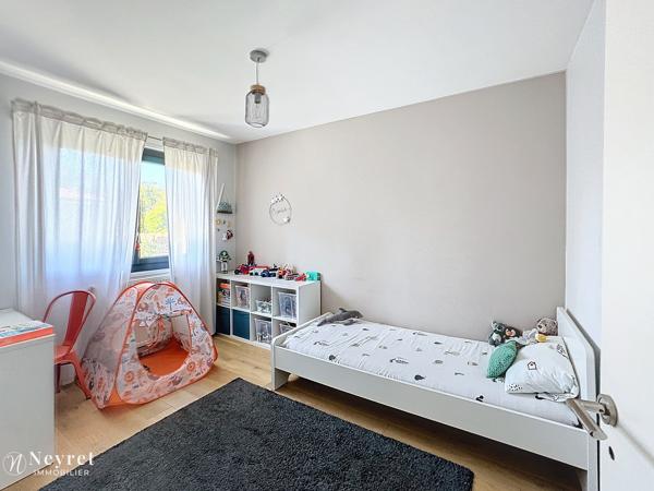 Veauche, idéalement placée maison 160m² implantée sur 1000m² de terrain.