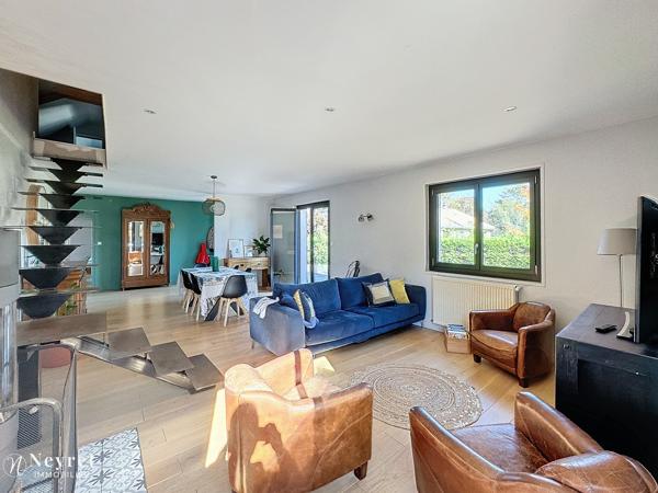 Veauche, idéalement placée maison 160m² implantée sur 1000m² de terrain.