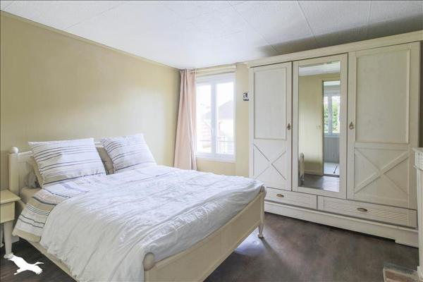 Maison à vendre |  Mantes-la-Ville |  8 pièces | 160 m²