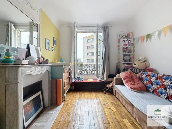 Charmant trois-pièces lumineux avec cachet de l’ancien