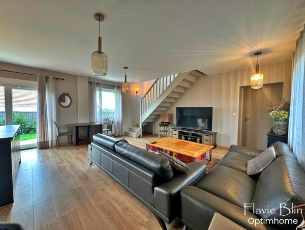 Maison à vendre 6 pièces NEAUPHLETTE (78)