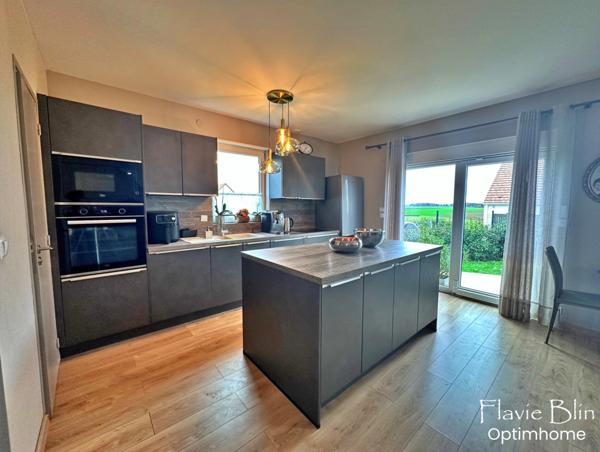 Maison à vendre 6 pièces NEAUPHLETTE (78)