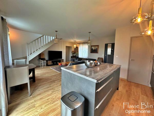 Maison à vendre 6 pièces NEAUPHLETTE (78)