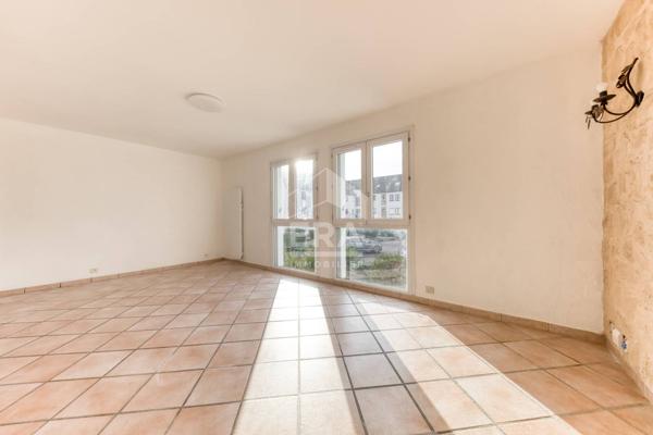 F2 avec box Pontault !