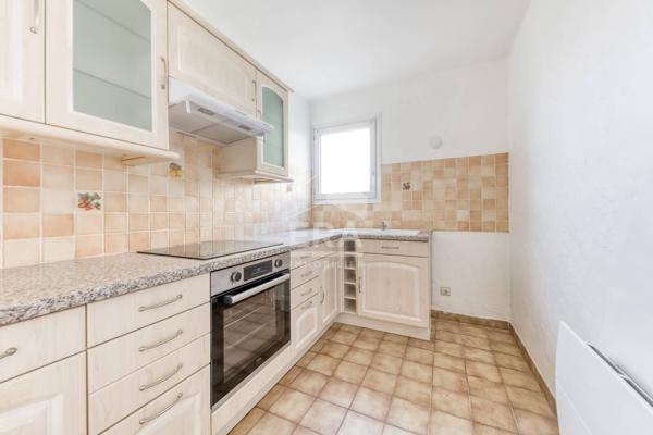 F2 avec box Pontault !