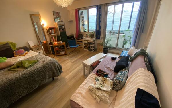 Appartement à vendre    1 pièce • 30 m2 Bagnolet