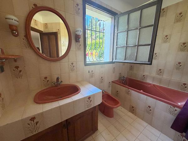 Hendaye appartement T5 de 124m² + combles