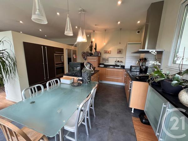 Maison à vendre  7 pièces - 196 m2 DONVILLE LES BAINS - 50