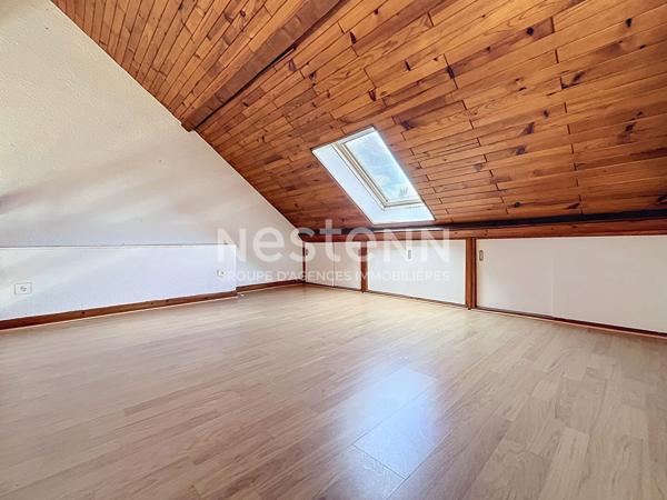 Appartement à louer 650€ CC / Brive zone OUEST - Chambre mezzanine - garage - terrasse - Clim réversible