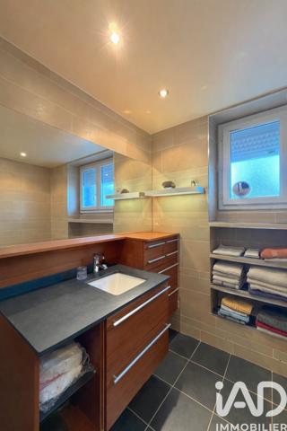 Maison à vendre 8 pièces 214 m² Saint-Georges-de-Mons