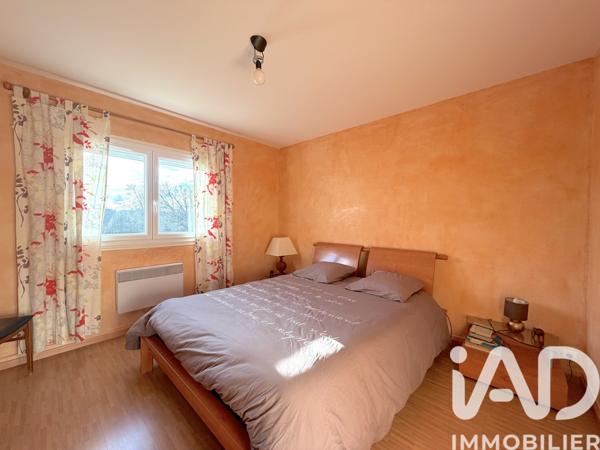 Maison à vendre 8 pièces 214 m² Saint-Georges-de-Mons