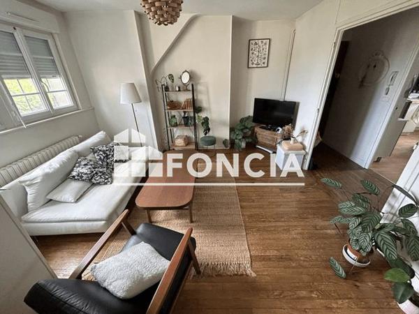 Location Appartement 4 pièces 90.5 m² - 5 PLACE SAINT JEAN Flers 61100