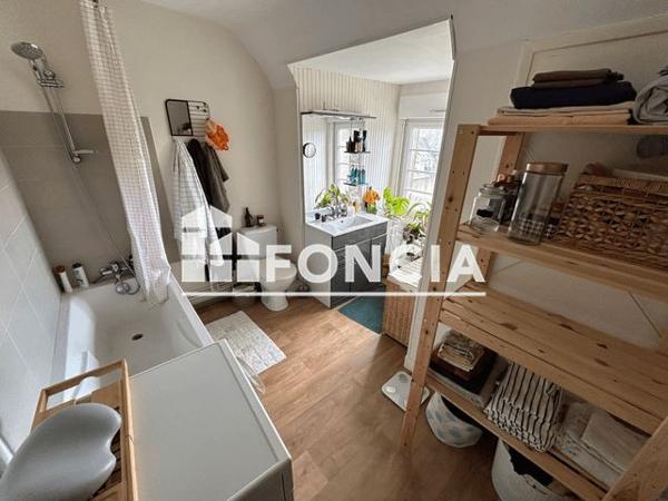 Location Appartement 4 pièces 90.5 m² - 5 PLACE SAINT JEAN Flers 61100