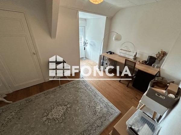 Location Appartement 4 pièces 90.5 m² - 5 PLACE SAINT JEAN Flers 61100