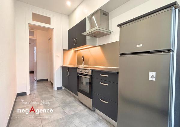 Appartement à DONVILLE-LES-BAINS, 50350 - 2 pièces 44m²