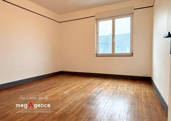 Appartement à DONVILLE-LES-BAINS, 50350 - 2 pièces 44m²