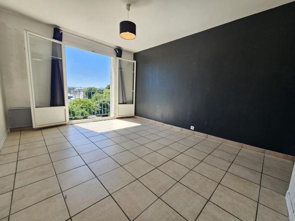 Appartement 3 pièces - 52 m² Exclusivité efficity