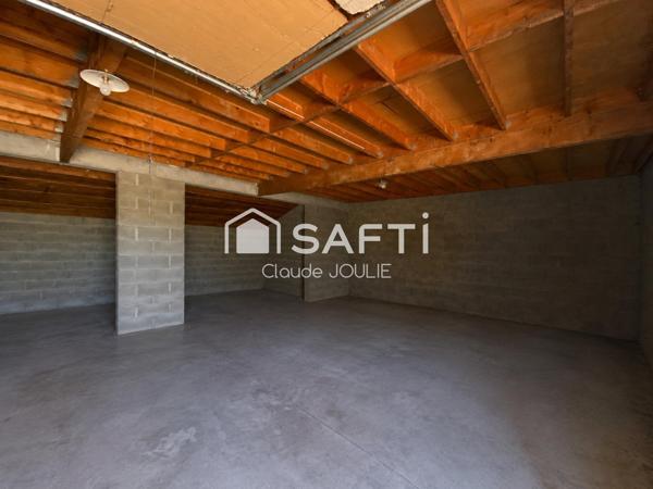 Garage de 138 m² (transformable en habitation)