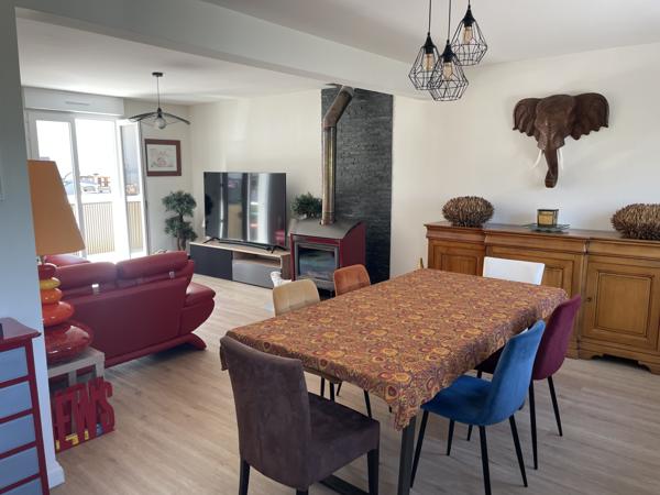 Quimper (29000) Maison rénovée avec goût – Quimper, secteur Corniguel