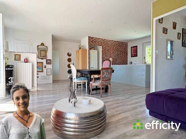 Maison
         6 pièces
        - 124 m² Exclusivité 265 000 € *